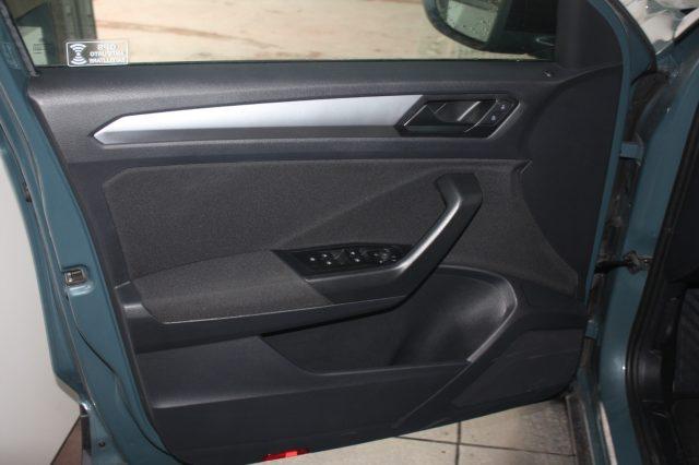 VOLKSWAGEN T-Roc 2.0 TDI SCR Life