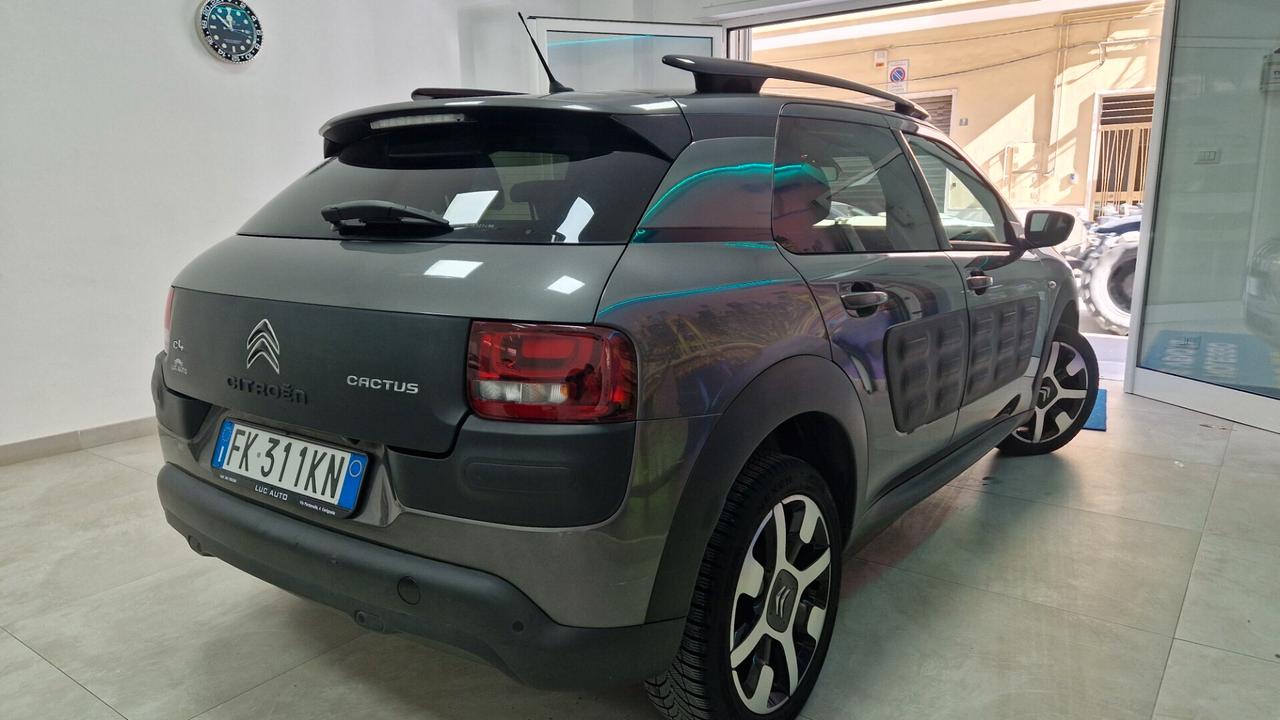 Citroen C4 Cactus PureTech 82 Shine