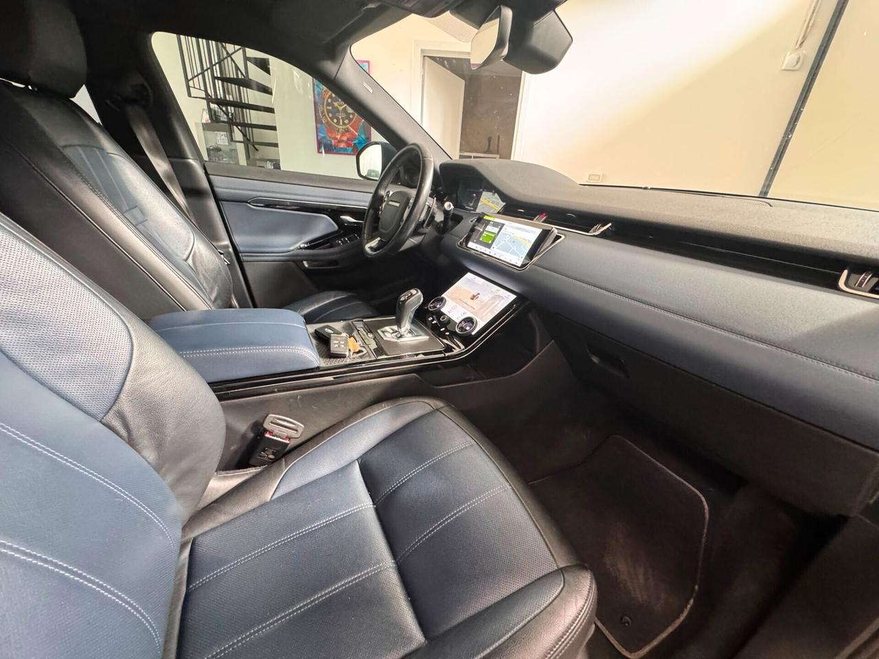 Land Rover Range Evoque 2.0d i4 mhev R-Dynamic SE