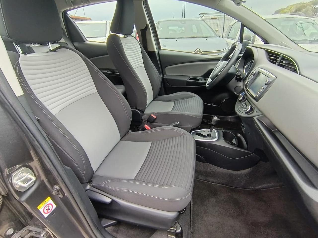 Toyota Yaris 1.5 Hybrid 5 porte Active