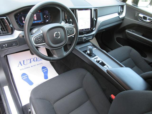 VOLVO XC60 B4 (d) Geartronic Momentum Pro