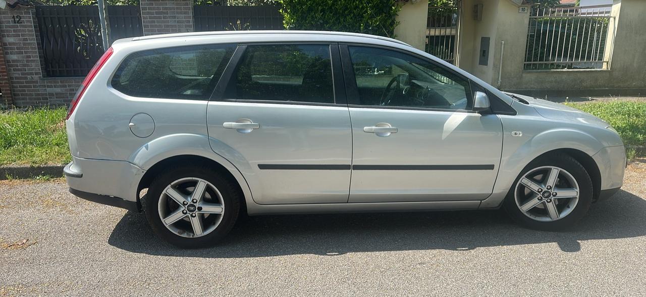 Ford Focus CC 1.6 TDCi (90CV) S.W.
