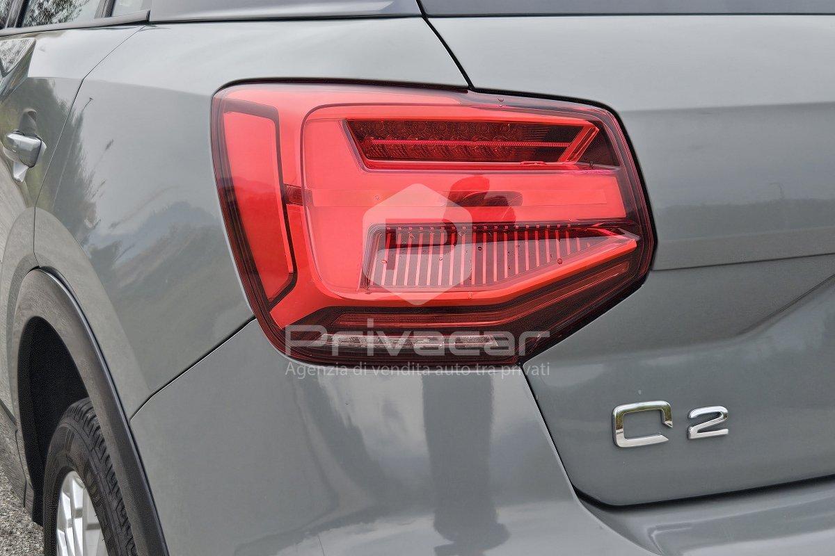 AUDI Q2 2.0 TDI quattro S tronic Business