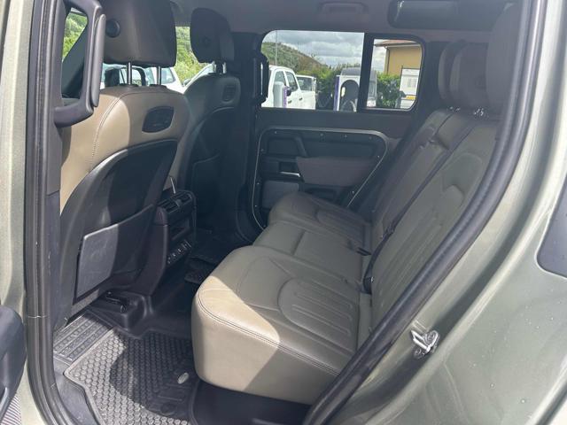 LAND ROVER Defender 110 3.0D I6 200 CV AWD Auto S