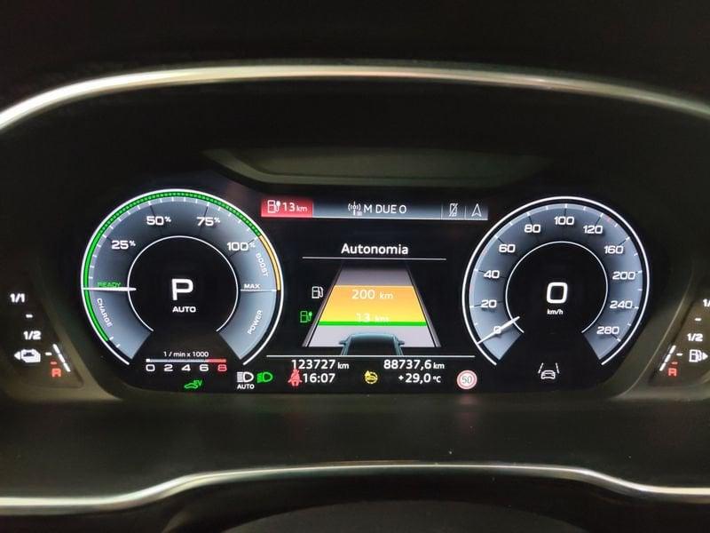Audi Q3 Q3 SPB 45 TFSI e S tronic S line edition