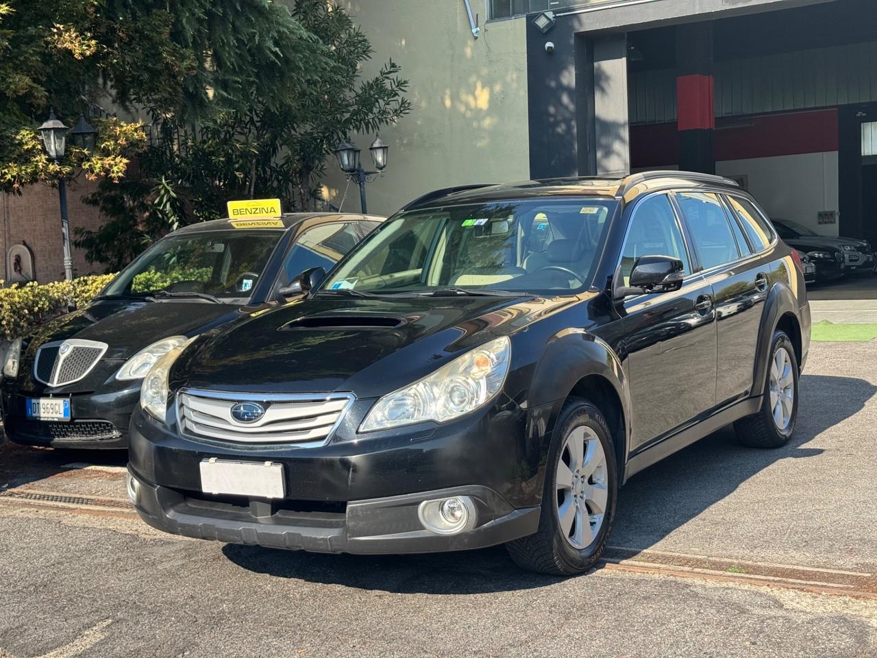 Subaru OUTBACK 2.0D Exclusive