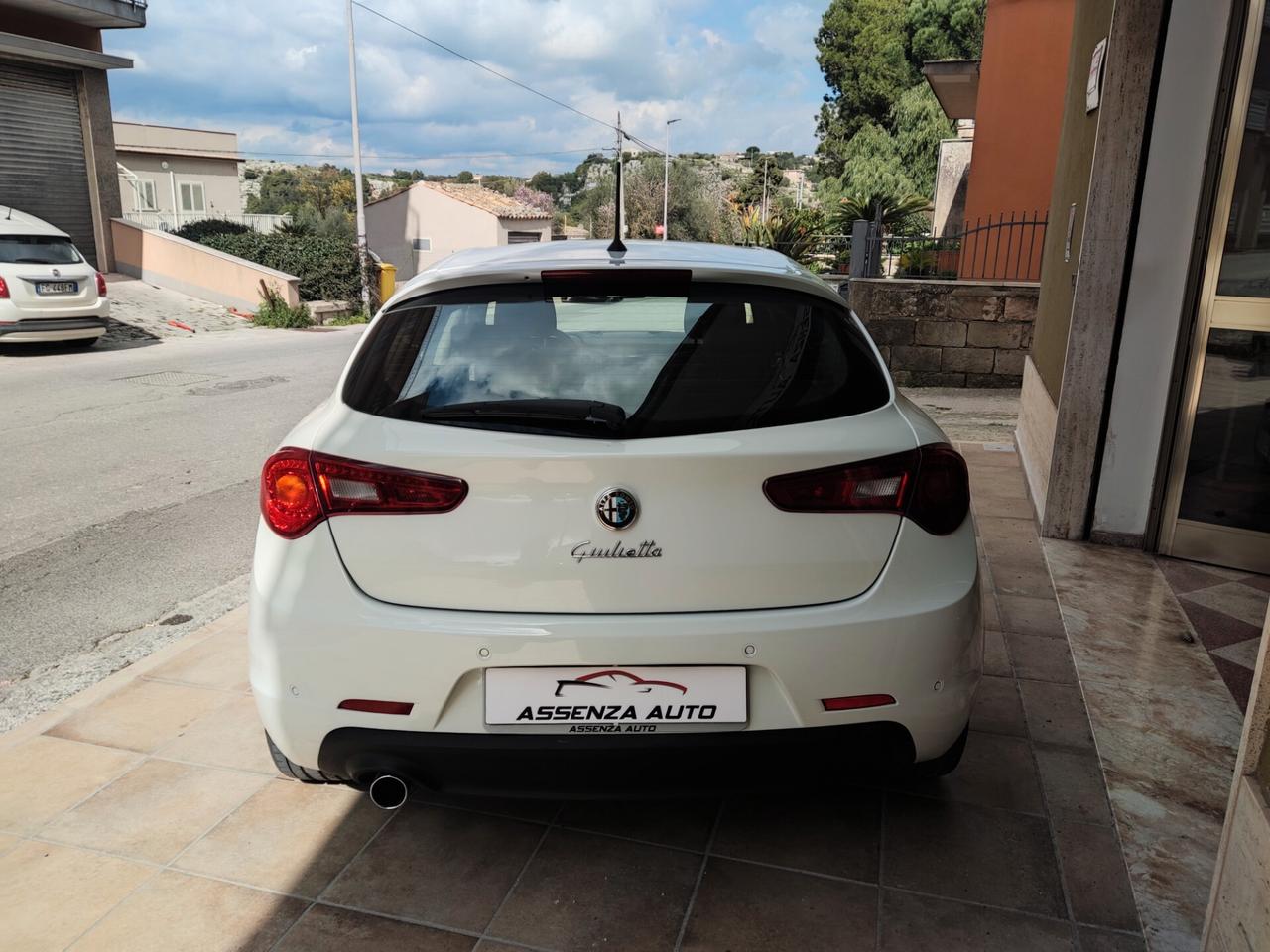 Alfa Romeo Giulietta 1.4 T-Jet GPL Distinctive