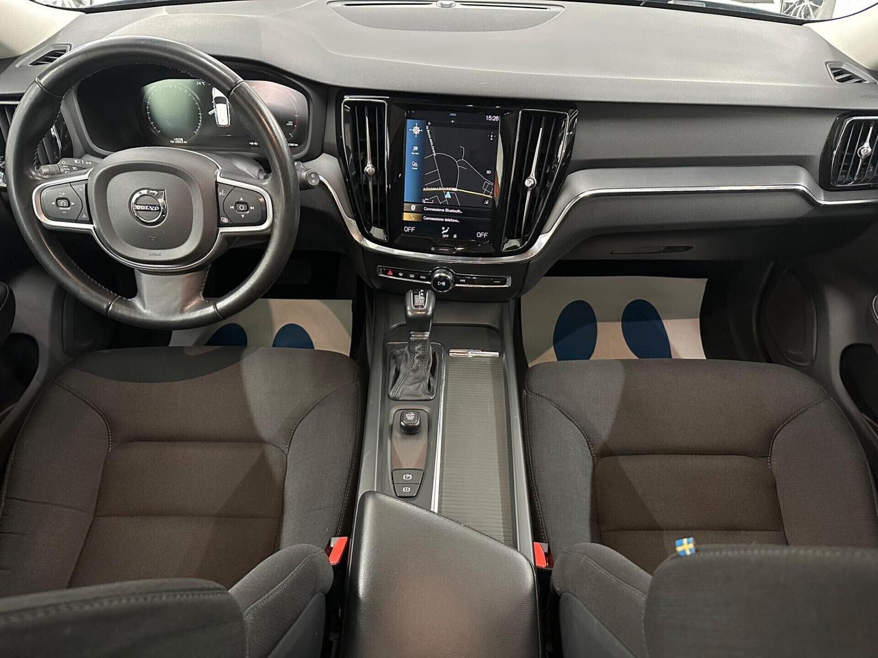 Volvo V60 2.0 d3 Momentum Business auto my21