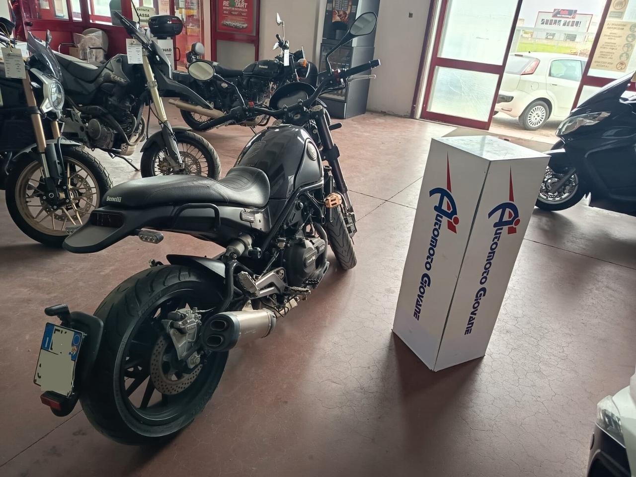 Benelli Leoncino 500