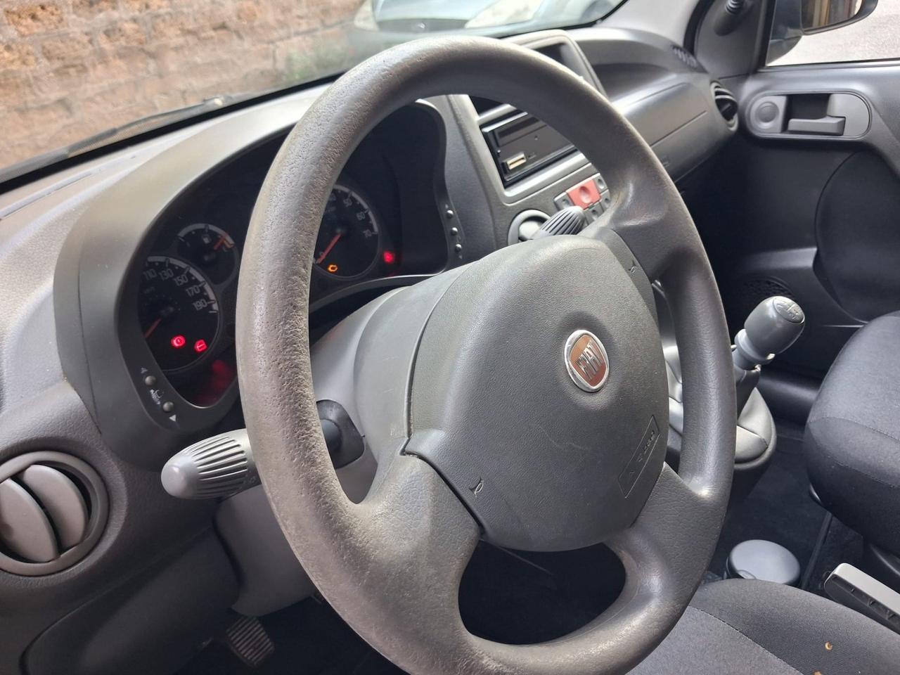 Fiat Panda 1.2 Emotion