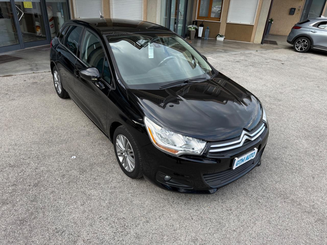 Citroen C4 1.6 HDi 110cv - Neopatentati