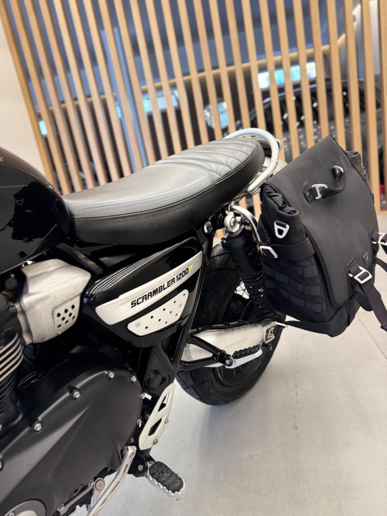 Triumph Scrambler 1200 XE FULL OPTIONALS