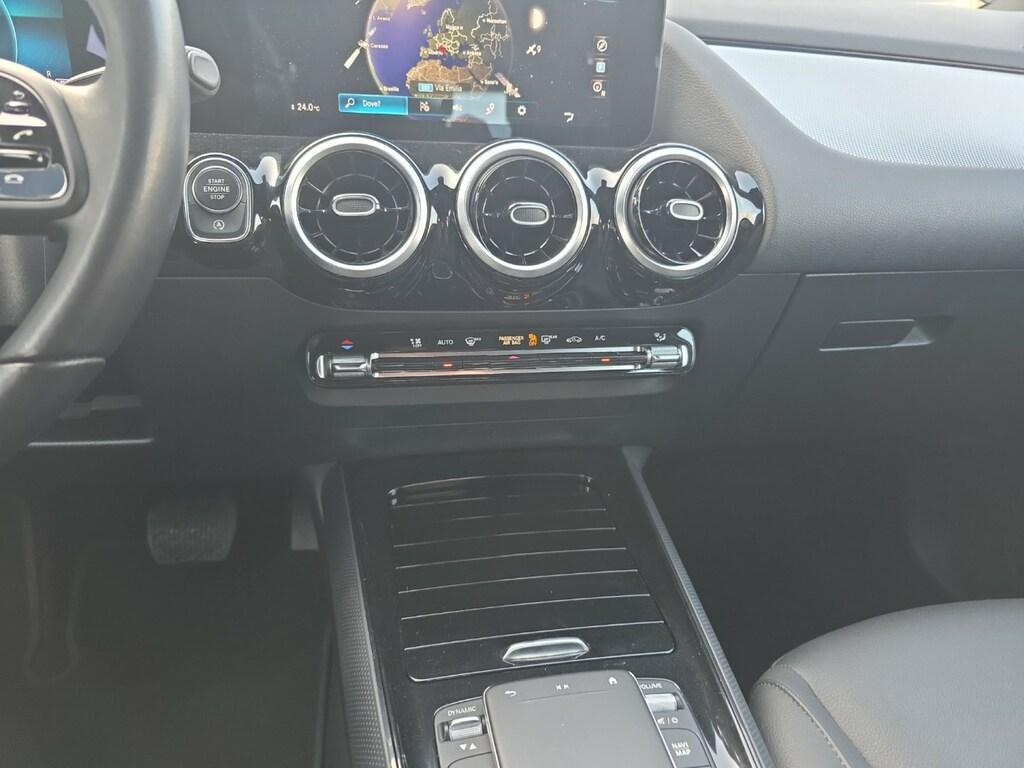 Mercedes GLA 220 220 D Sport 4Matic 8G-DCT