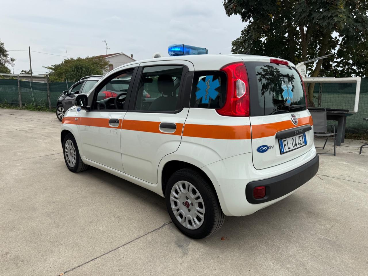 FIAT PANDA 1.3 MJT AUTOVETTURA USO SPECIALE – ATTREZZATA TRASPORTO MEDICO