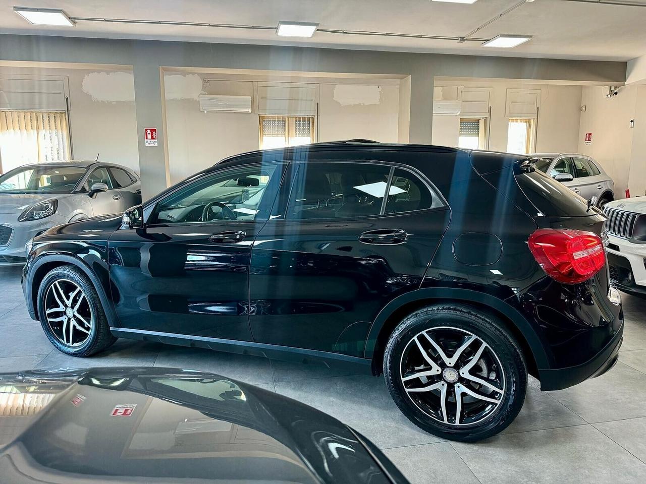 Mercedes GLA 180 CDI Automatic Sport TETTO