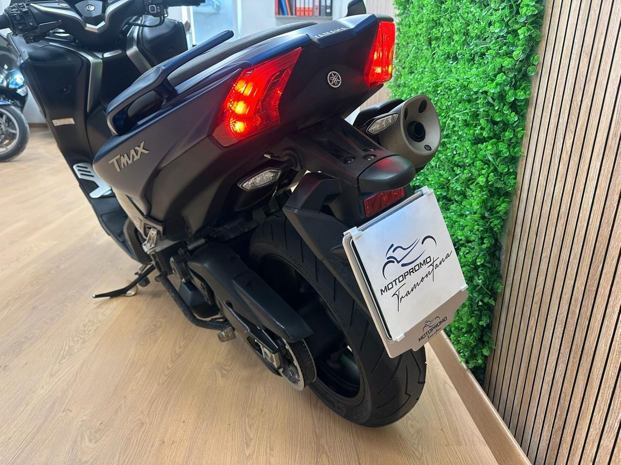 YAMAHA TMAX T MAX T-MAX 530 DX 2019 - DA 129€ AL MESE
