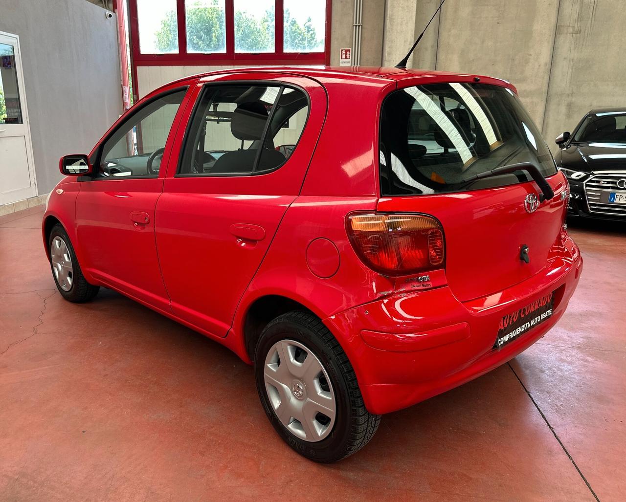 Toyota Yaris 1.0i 16V 5 porte Sol 2003