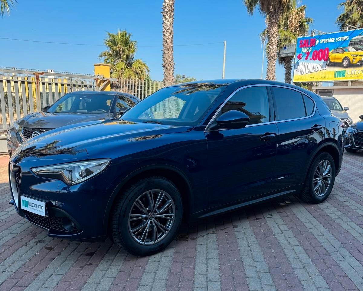 Alfa Romeo Stelvio 2.2 Turbodiesel 190 CV AT8 RWD