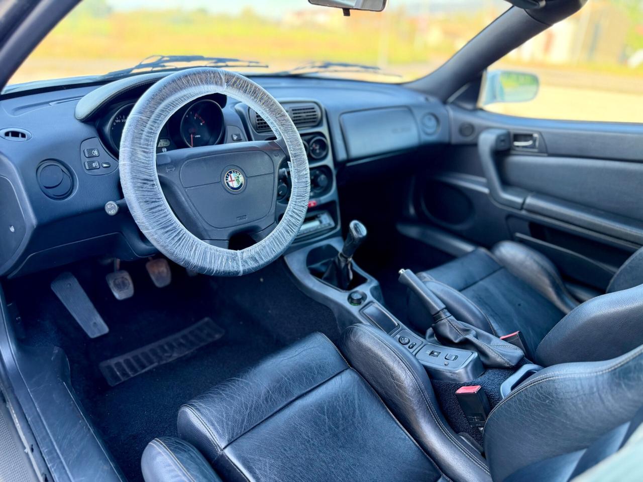 Alfa Romeo GTV Spider 2.0i 16V Twin Spark cat L