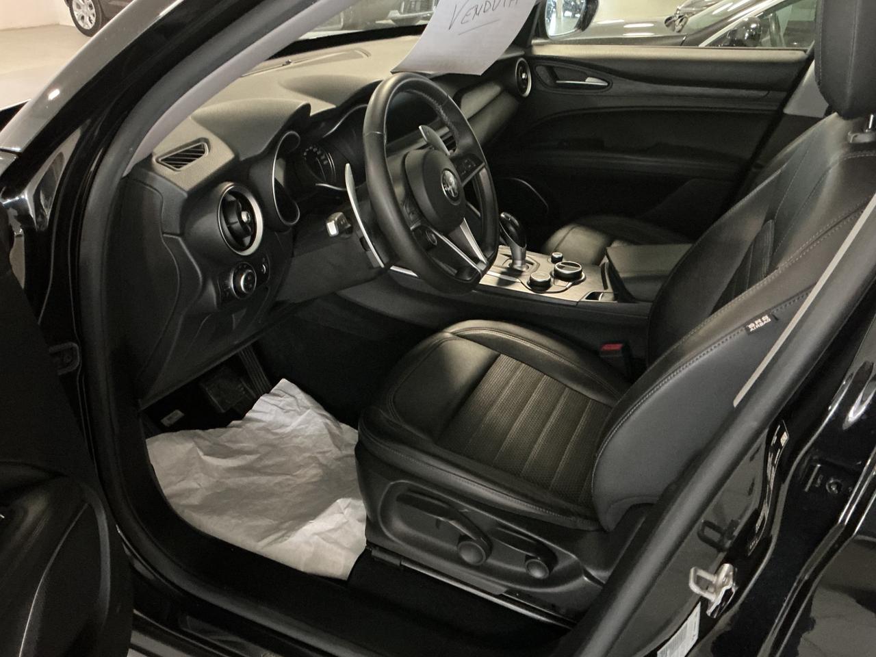 Alfa Romeo Stelvio 2.2 Turbodiesel 180 CV AT8 RWD Executive