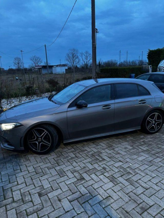 MERCEDES-BENZ A 180 d Automatic Premium AMG