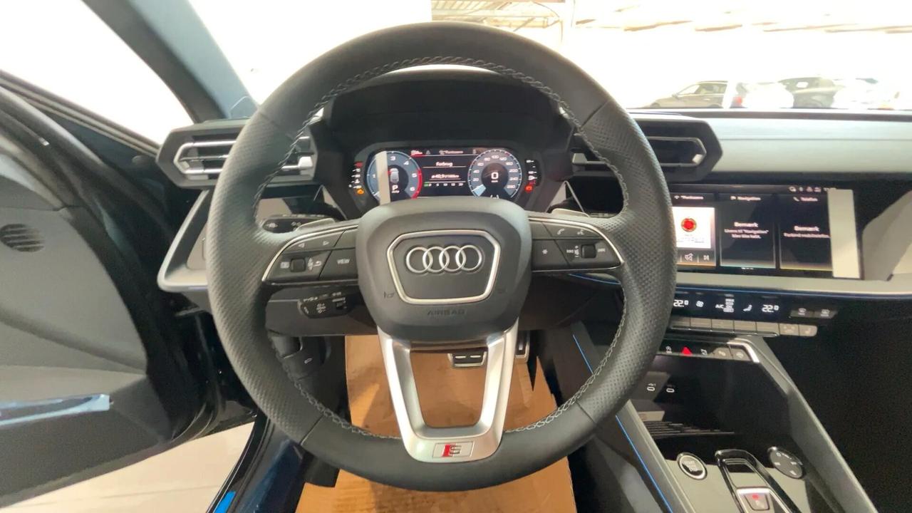 Audi A3 Sportback 2.0 Diesel 150cv TETTO APRIBILE S line S tronic