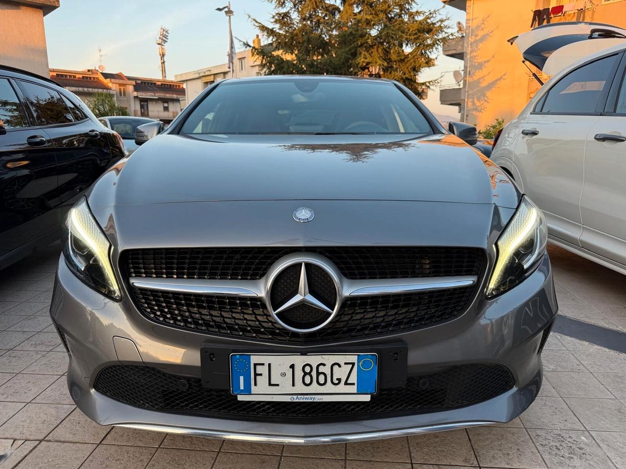 Mercedes-benz A 200 d Automatic 4Matic Premium UNICO PROPRIETARIO