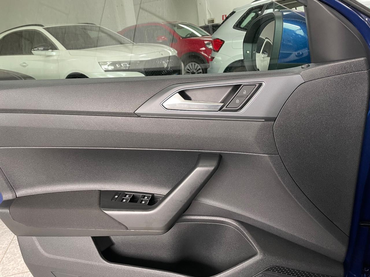 Volkswagen Taigo 1.0 TSI 115 CV DSG R-Line