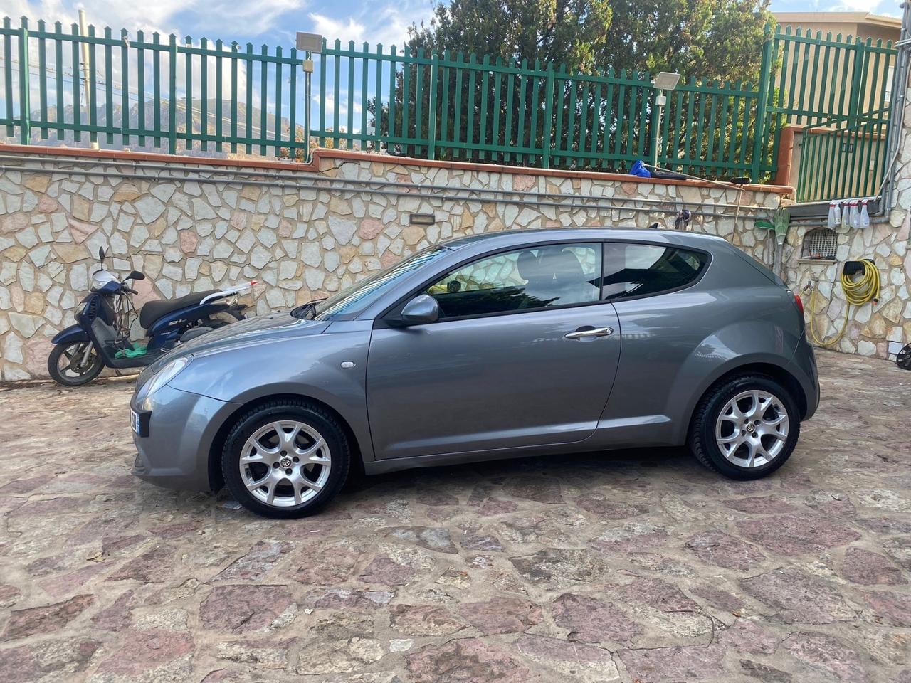 Alfa Romeo MiTo 1.3 JTDm-2 95 CV S&S Distinctive