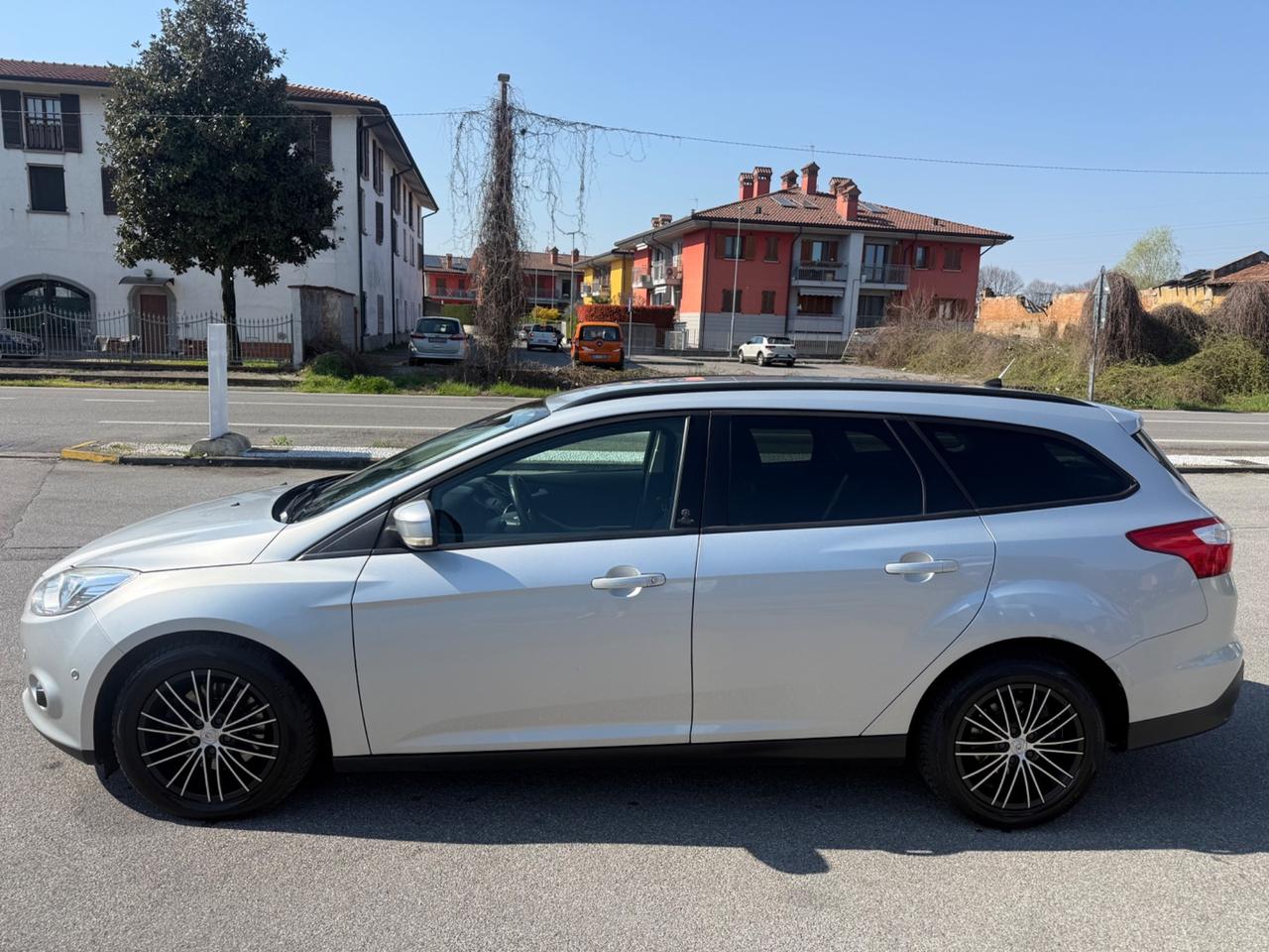 Ford Focus 2.0 TDCi 163 CV Powershift SW Individual”NAVI”EURO5”