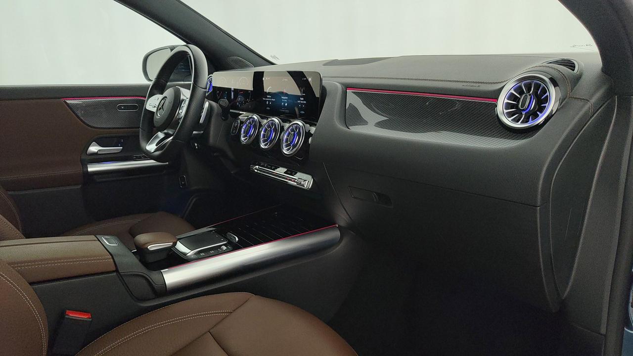 Mercedes-Benz GLA 200 d Premium auto