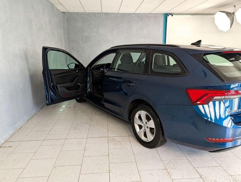 Skoda Octavia STATION WAGON 1.0 TSI EXECUTIVE