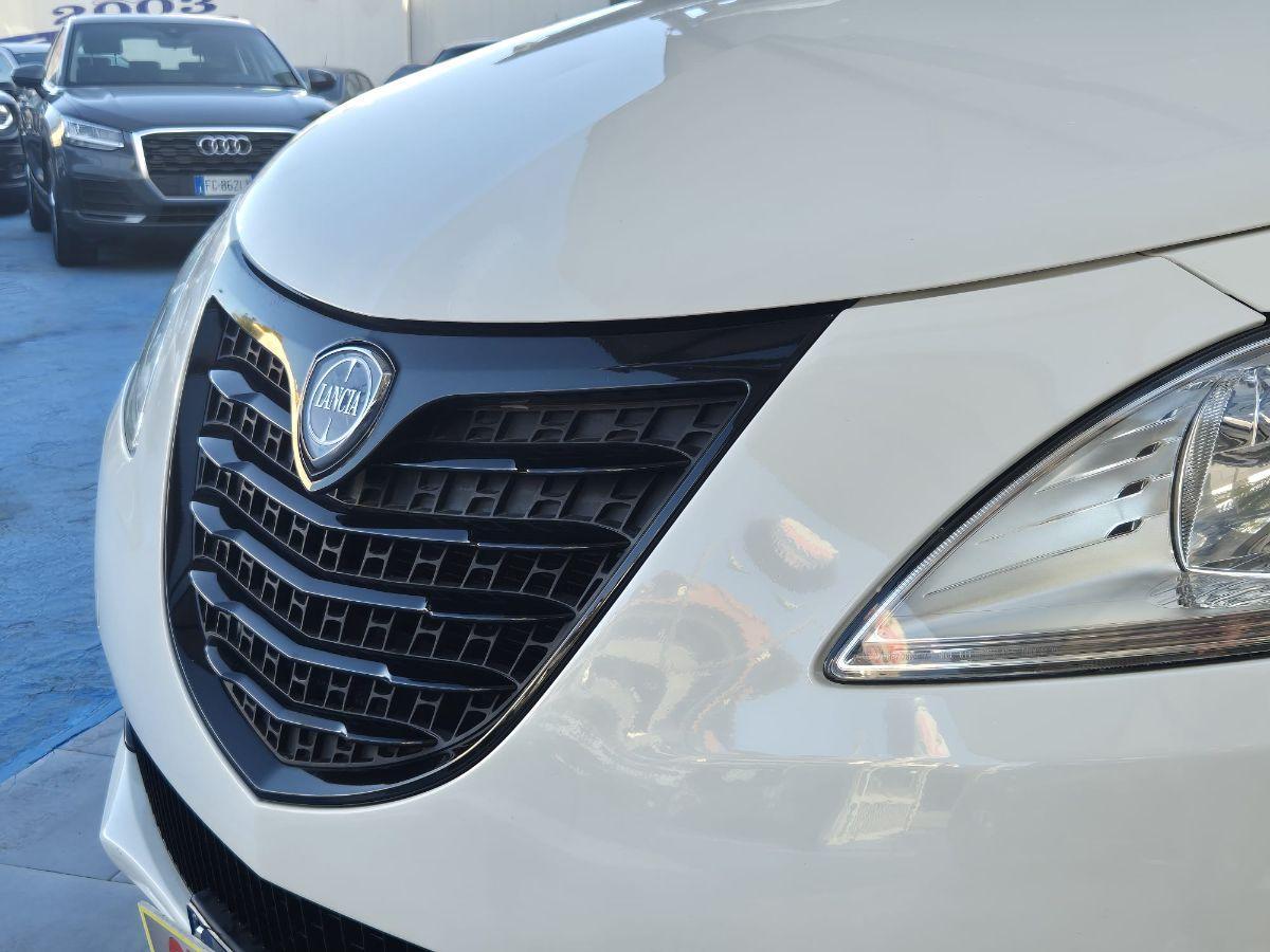 LANCIA - Ypsilon - 0.9 T.Air 85 CV 5 porte Metano Ecochic Gold