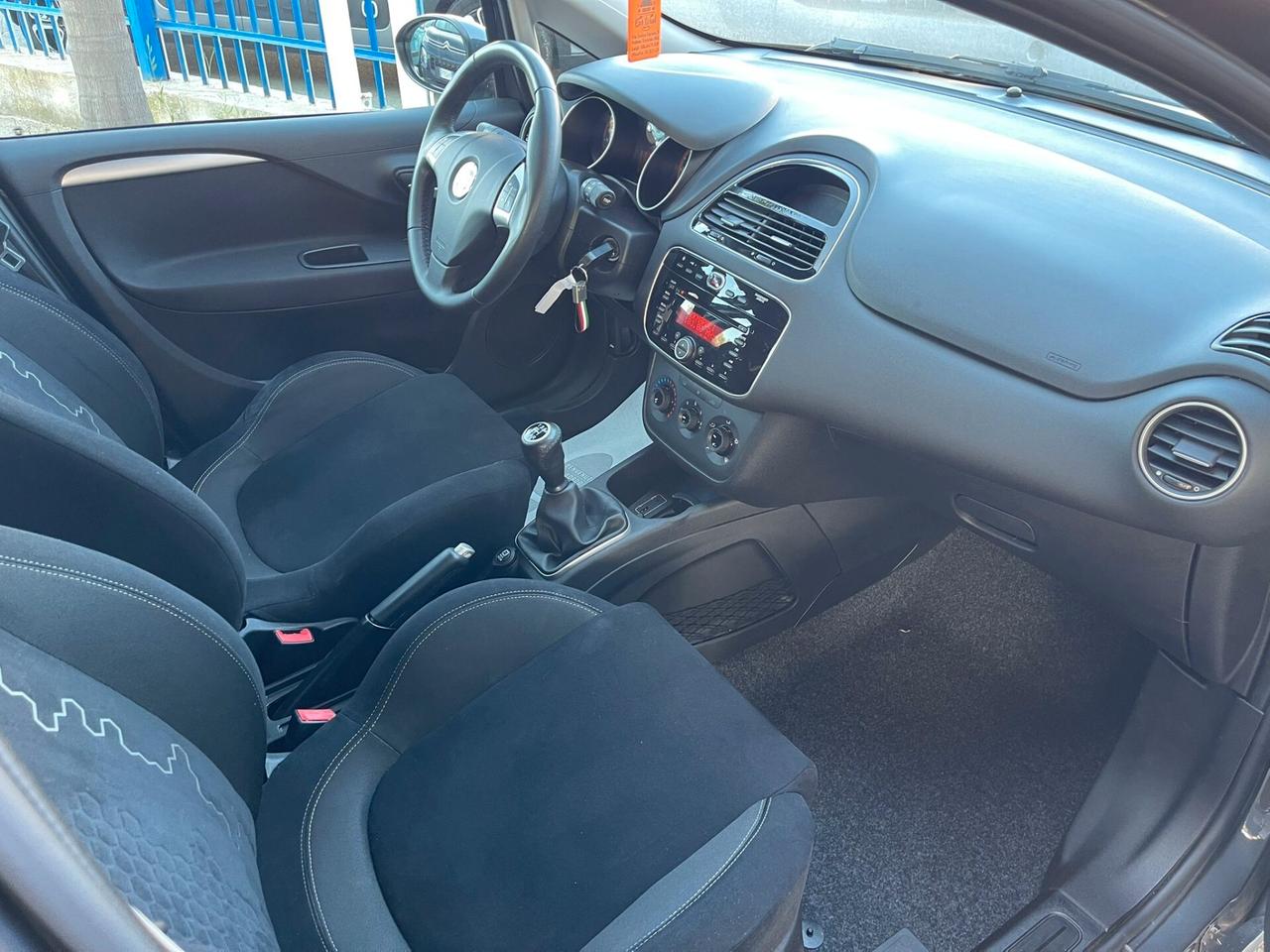 Fiat Punto 1.3 MJ LOUNGE