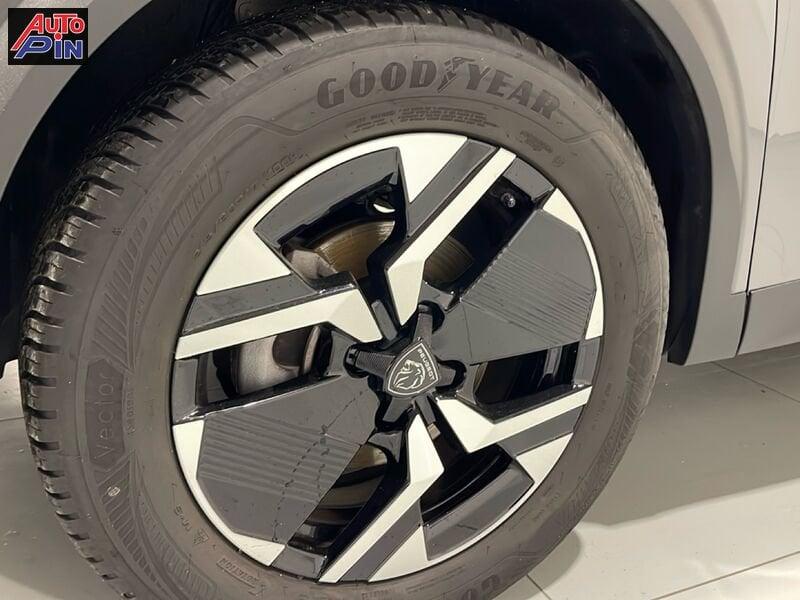 Peugeot 2008 2008 PureTech 100 S&S Allure Camera frontale