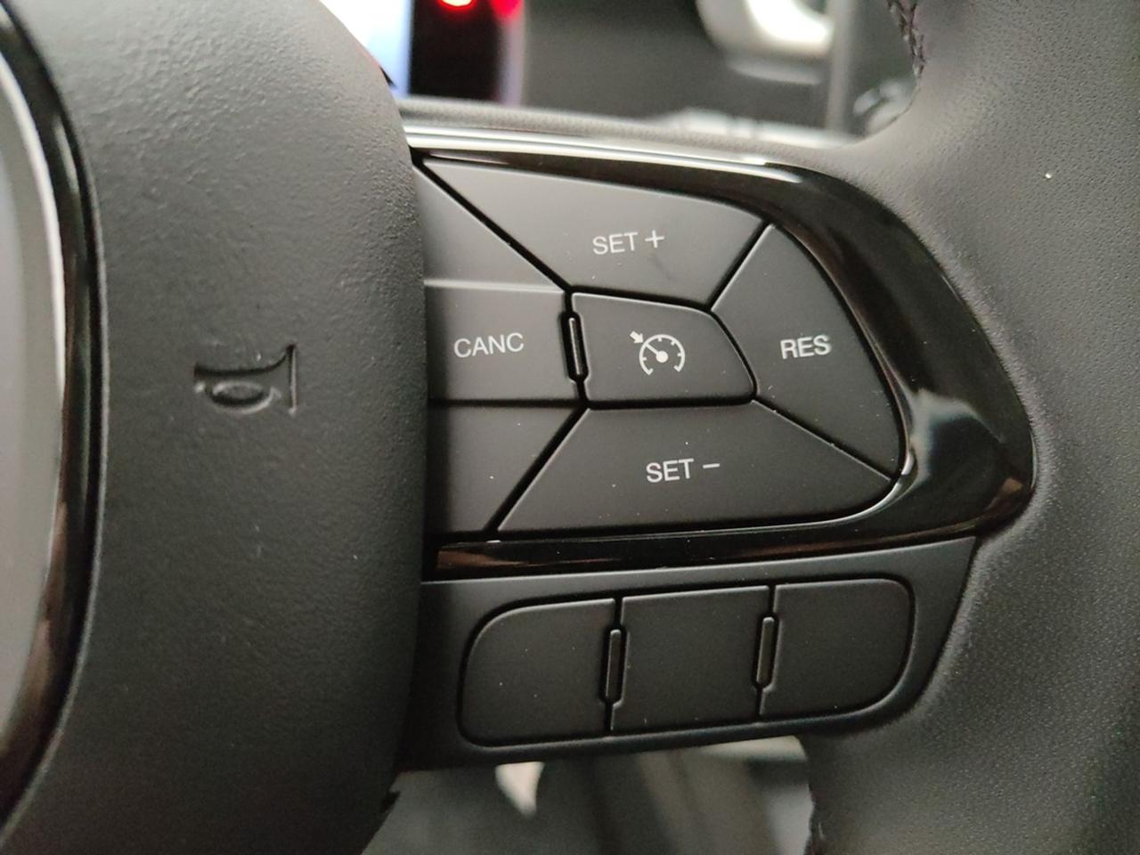 FIAT Pandina III 2024 Cross 1.0 70CV HYBRID CROSS