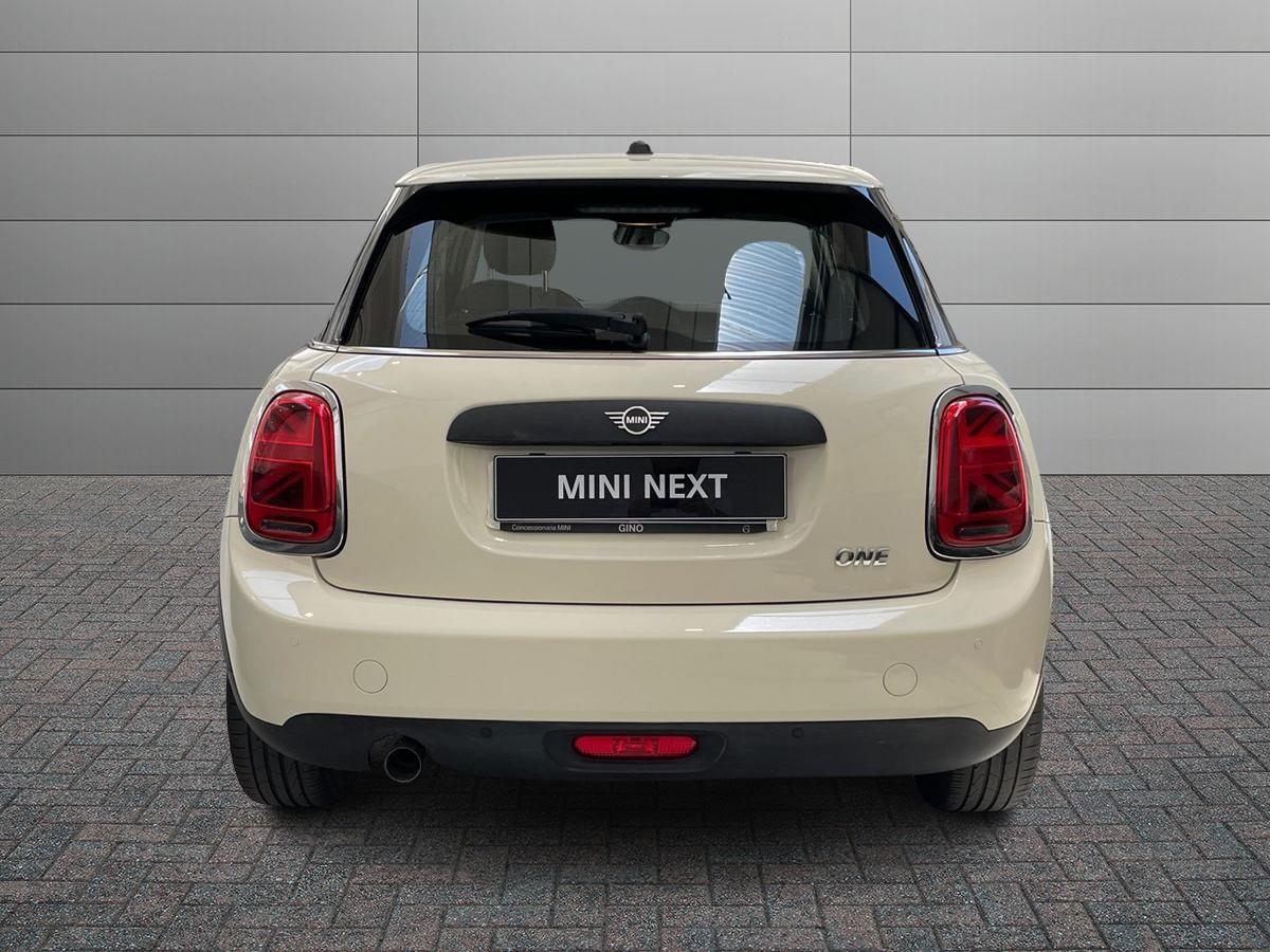 MINI Mini IV F55 2018 5p - Mini 5p 1.5 One 75cv