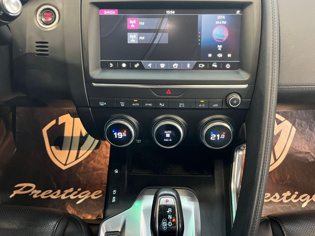 Jaguar E-Pace 2.0D 150 CV AWD R-Dynamic HSE