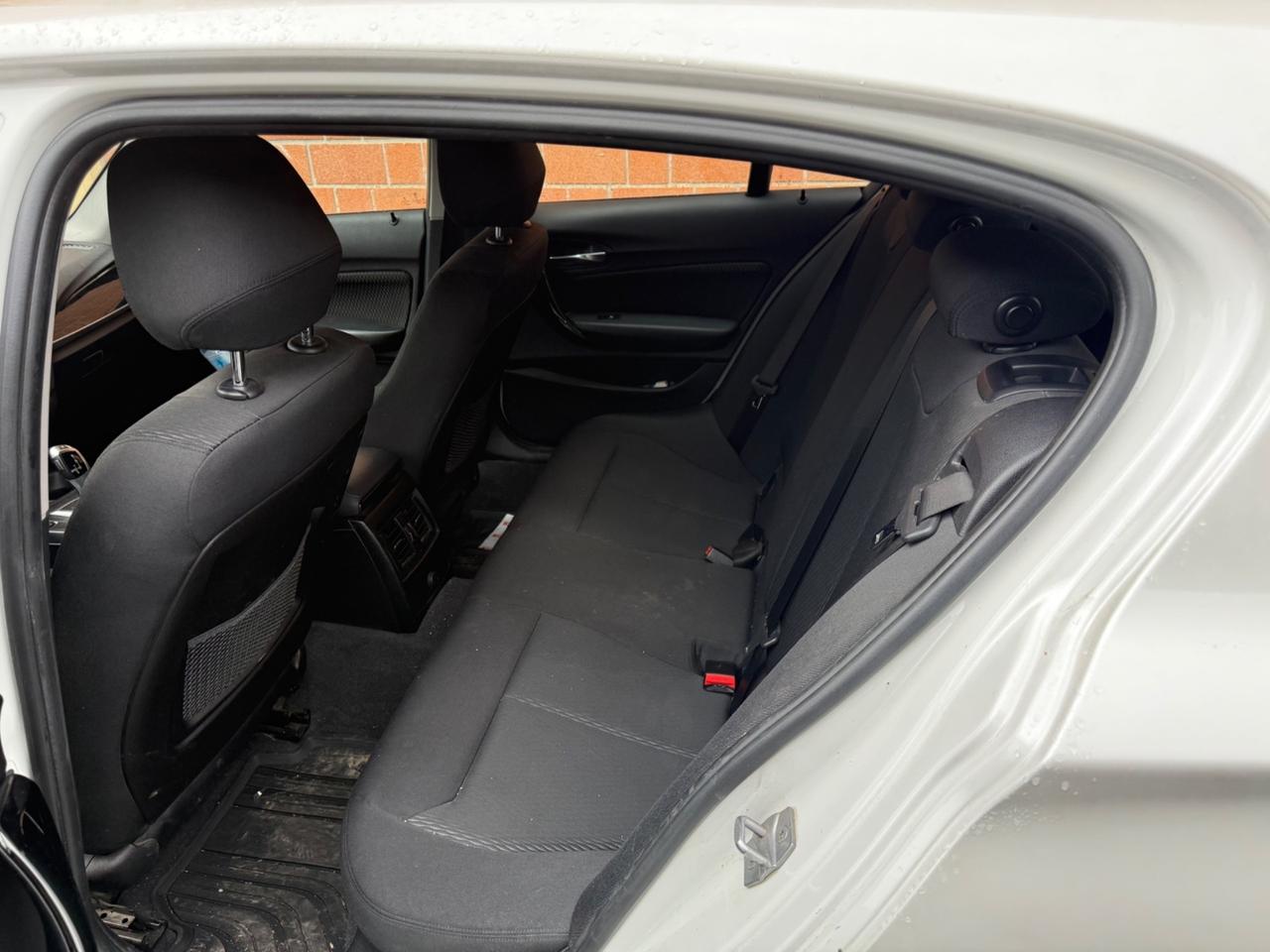 Bmw 116 116d 5p. Efficient Dynamics Sport