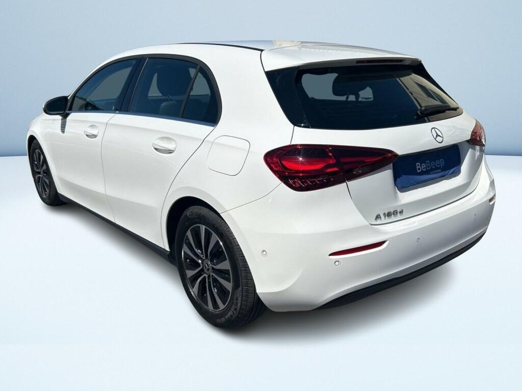 Mercedes Classe A 180 180 D Advanced 8G-DCT