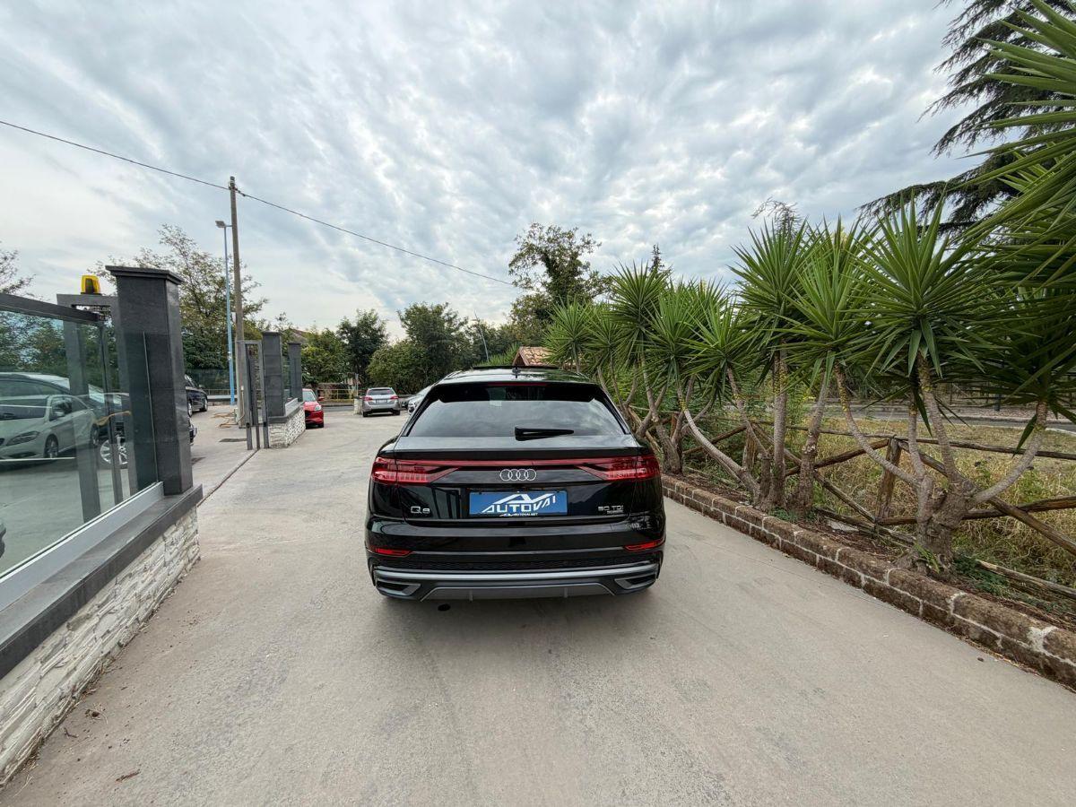 AUDI - Q8 - 50 TDI 286 CV quattro tiptronic S line