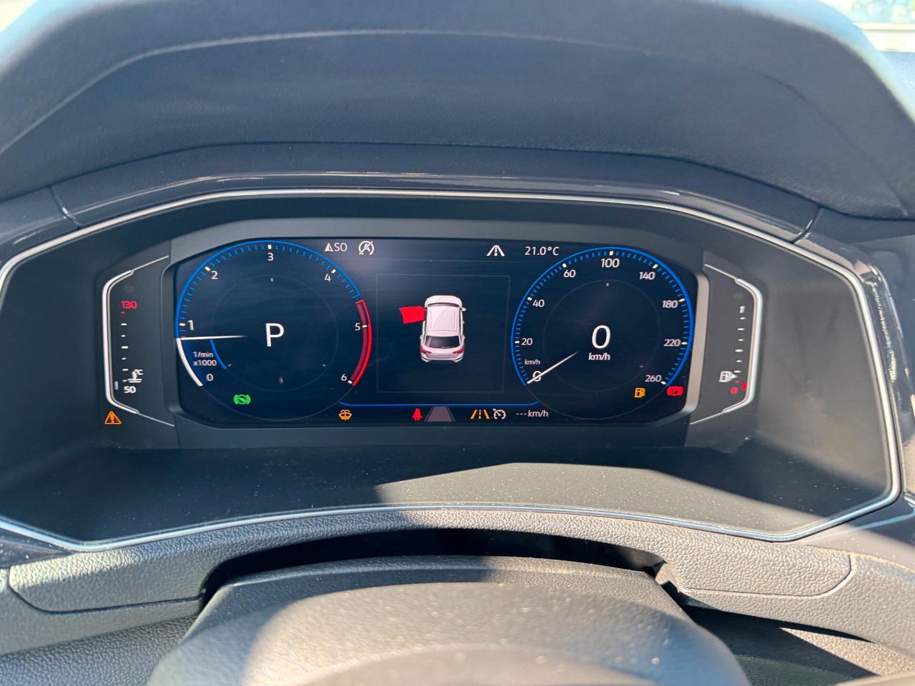 R LINE VW T-ROC 2.0 TDI 150CV 4MOTION DSG 2019