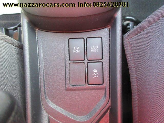TOYOTA Yaris 1.5 Hybrid 5 porte Business NAVIGA