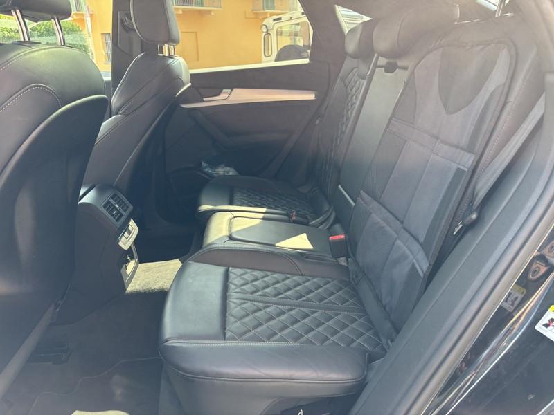 Audi Q5 Sportback 40 2.0 tdi mhev Sportback S line quattro s-tronic FULL LED-TETTO-NAVI