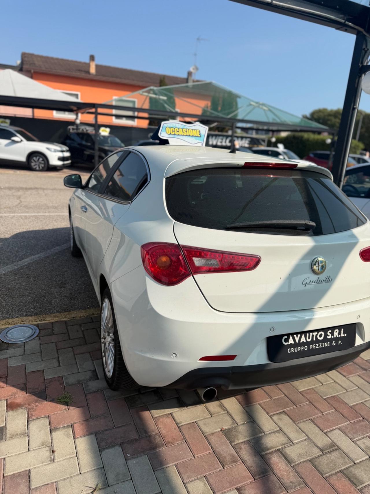 Alfa Romeo Giulietta 1.6 JTDm-2 105 CV Exclusive