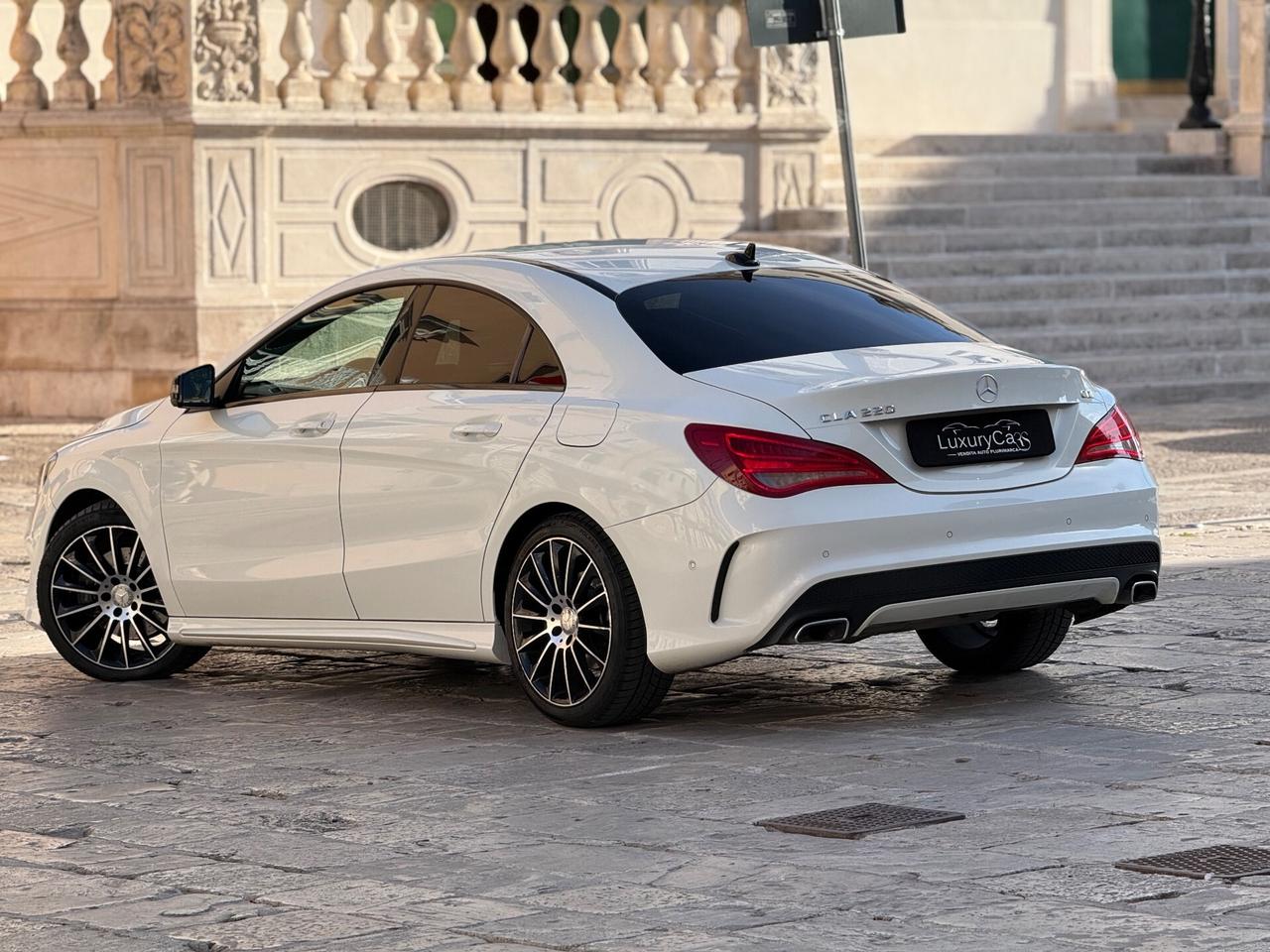 Mercedes-benz CLA 220CDI Automatic PremiumAMG 170 CV LED
