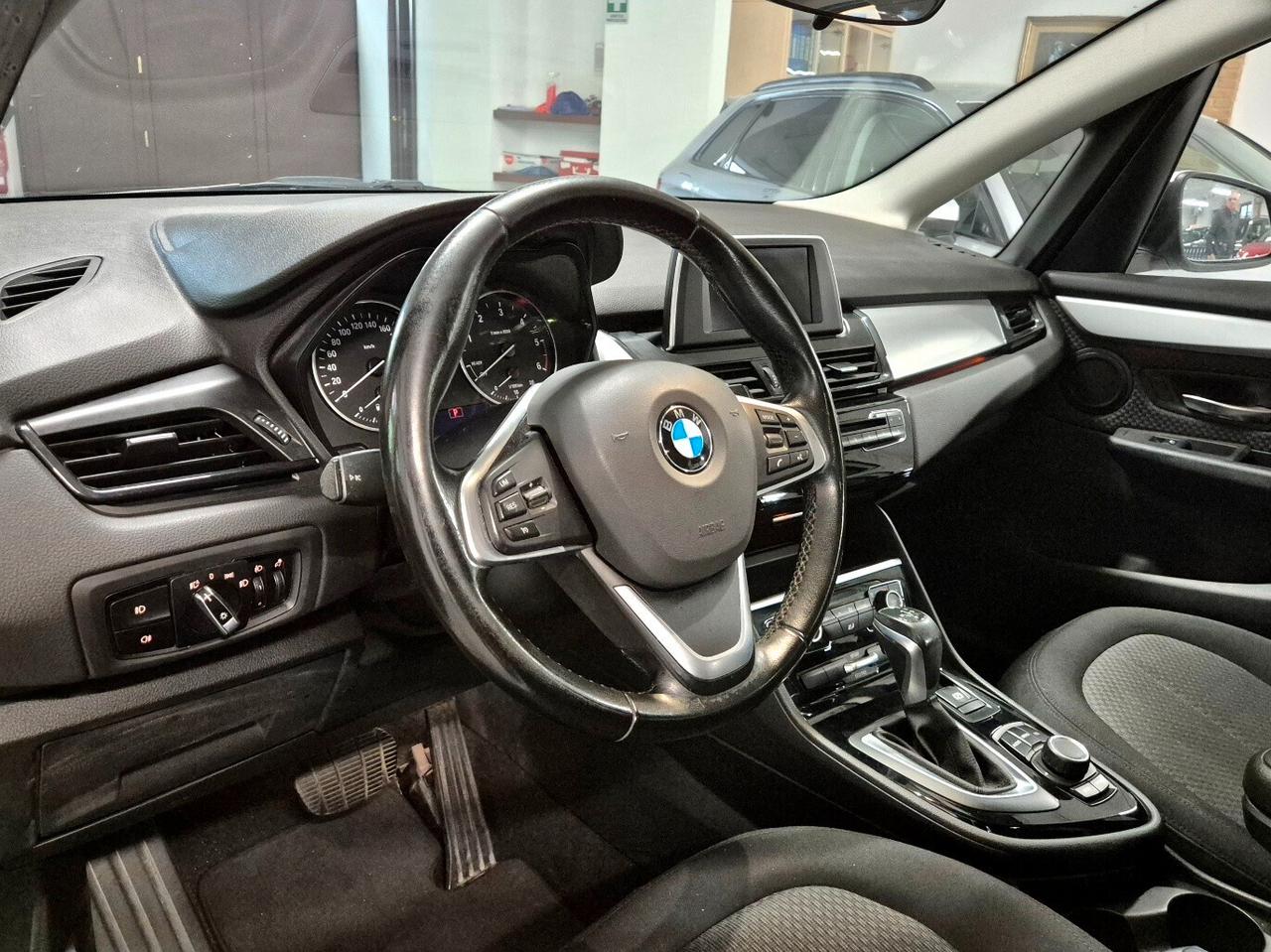 Bmw 2er Active Tourer 218d Advantage ** automatica **