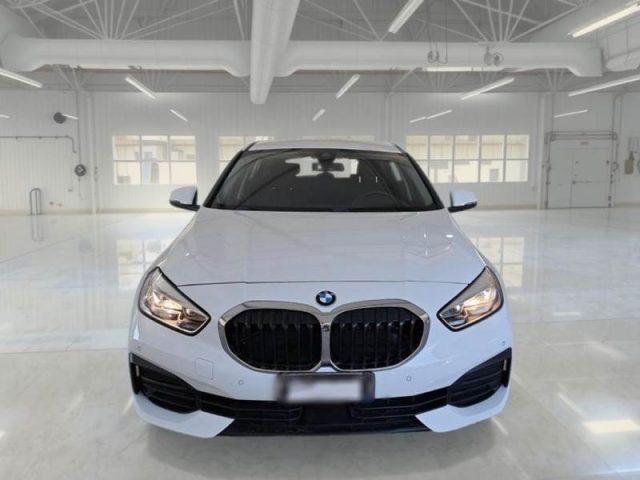BMW 118 d 5p. Business Advantage