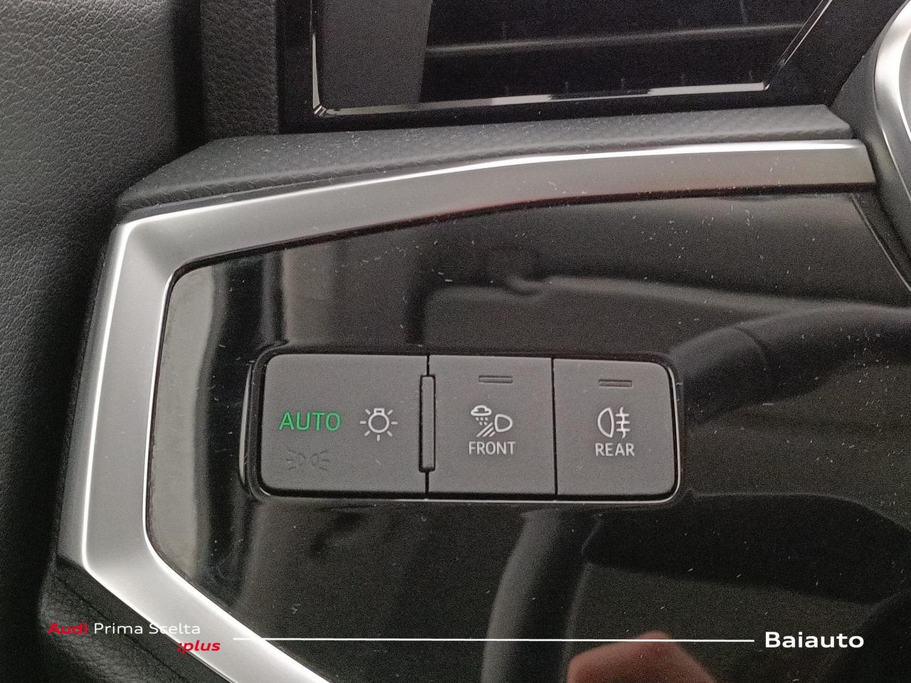Audi Q3 35 2.0 tdi business advanced s tronic