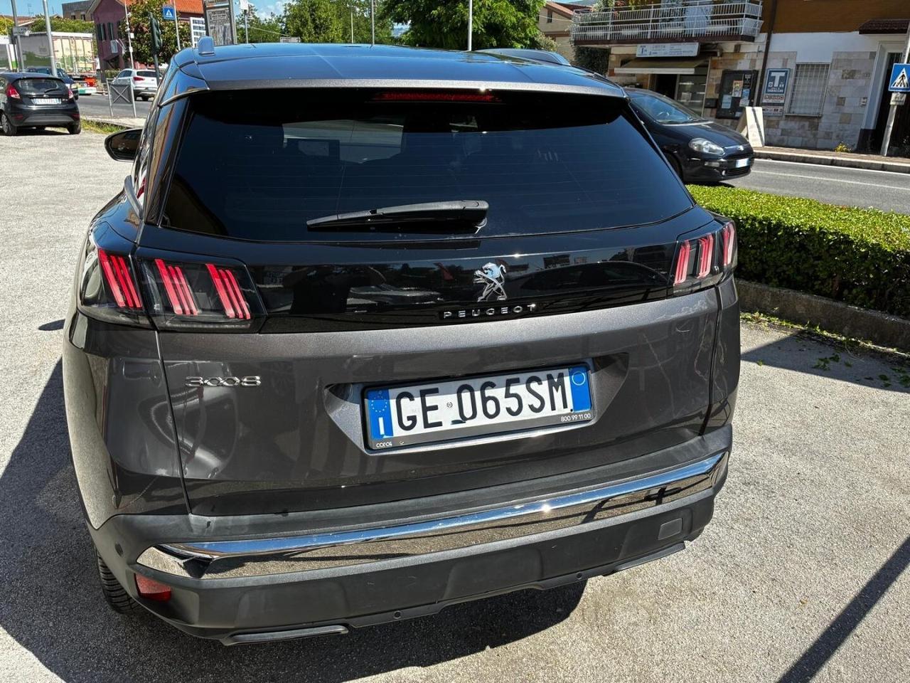 PEUGEOT 3008 HDI GT-LINE